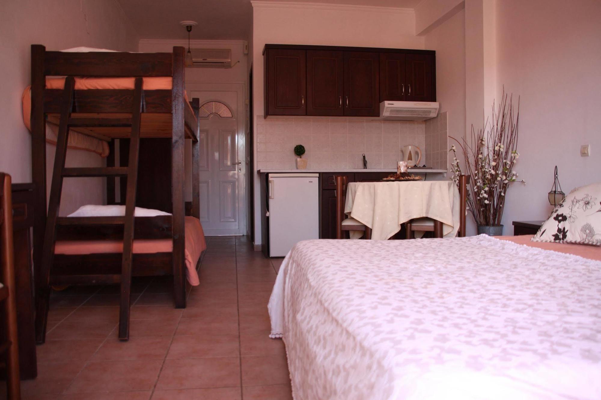 Joylife Hotel Sidárion Extérieur photo